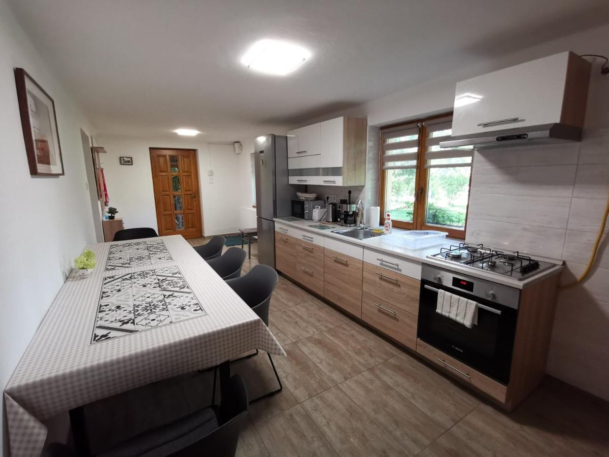 Szent Erzsebet Apartmanhaz Kecskemet Luaran gambar