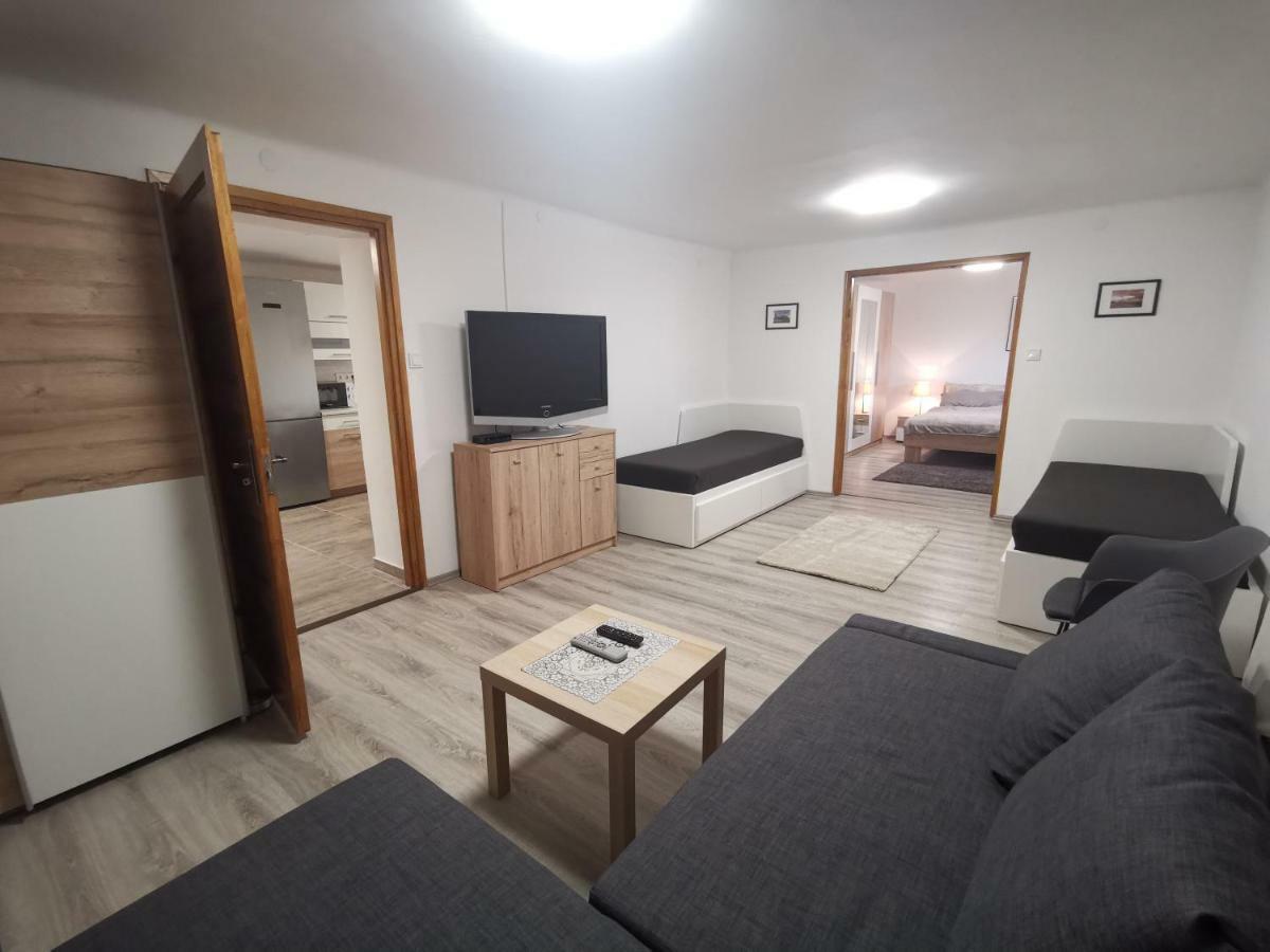 Szent Erzsebet Apartmanhaz Kecskemet Luaran gambar