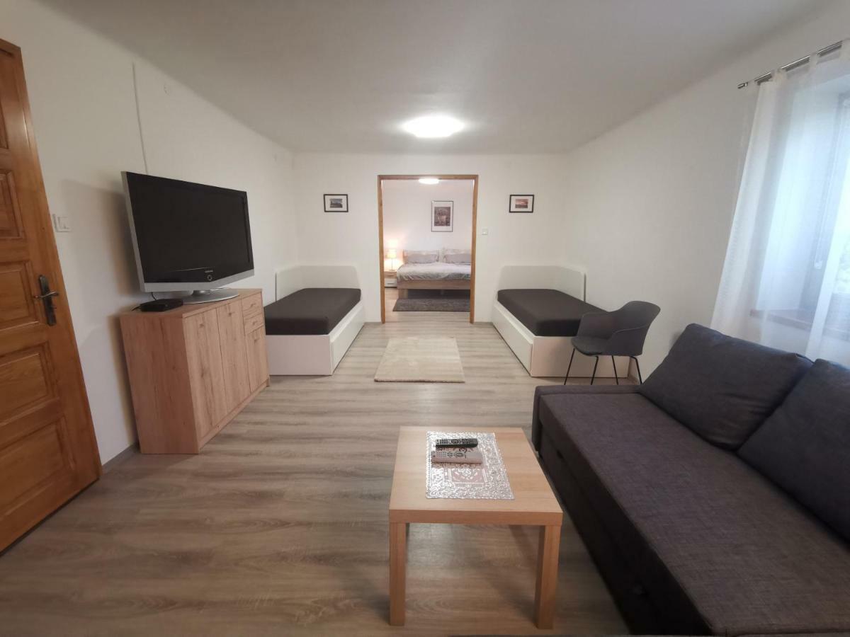 Szent Erzsebet Apartmanhaz Kecskemet Luaran gambar